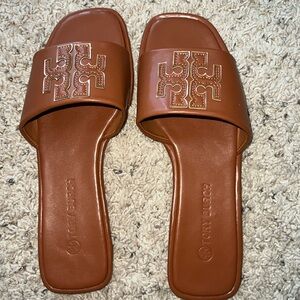 Tory Burch dupe sandals.  Brown.  Never been worn Size 8